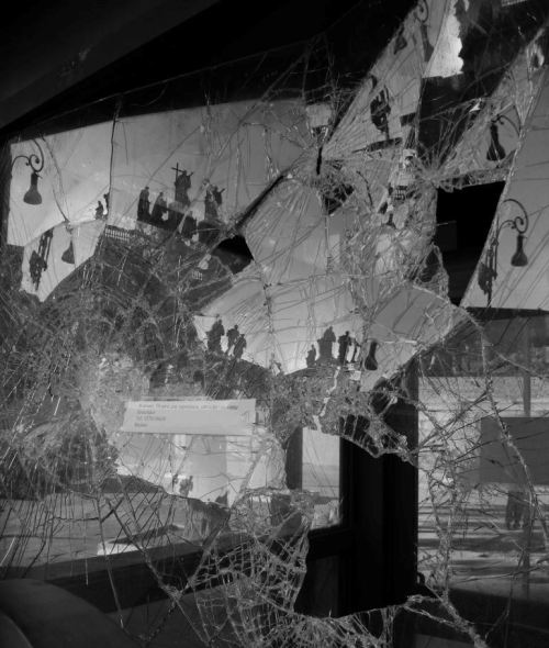 320869_10150890383540157_493969378_n